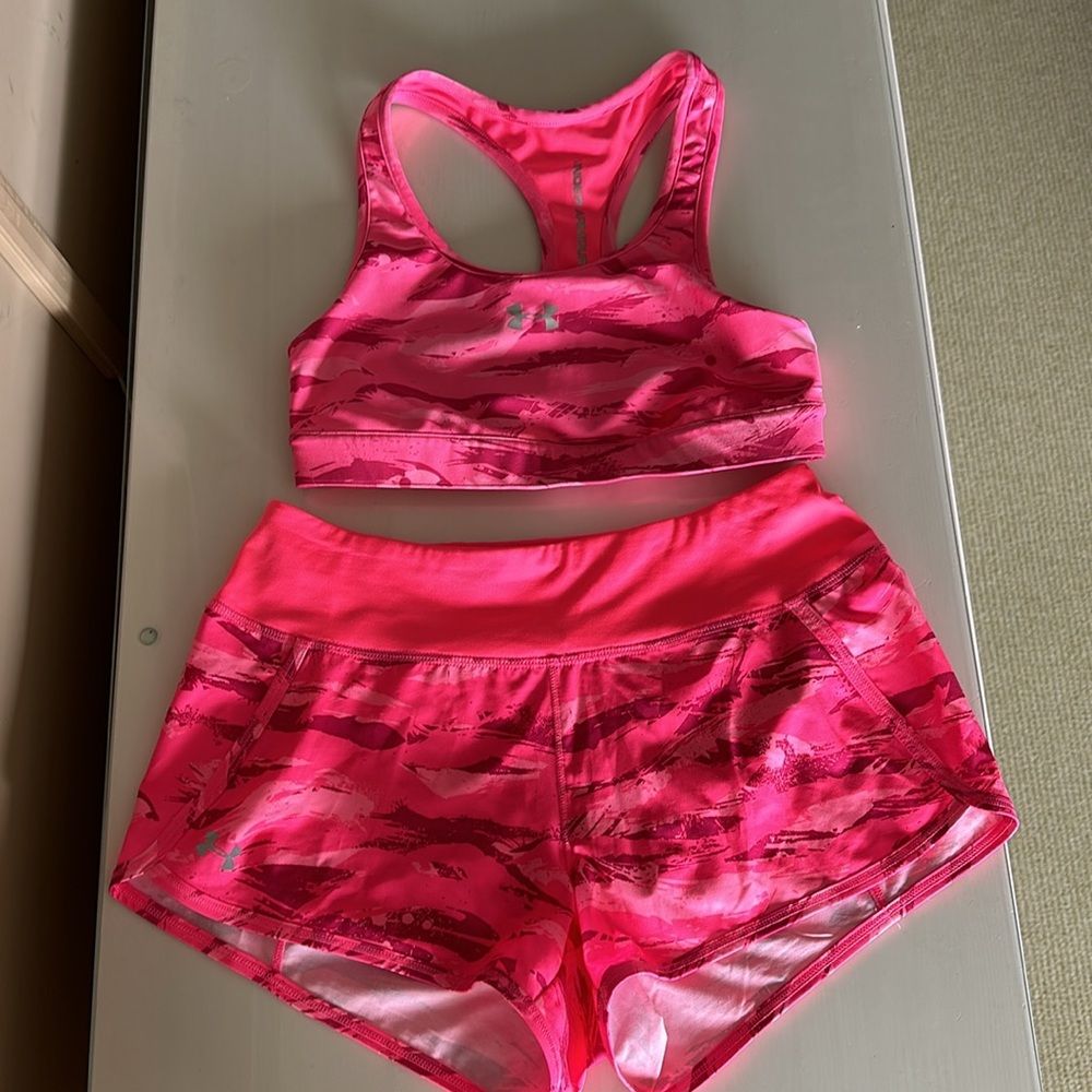 Under Armour work out set😍